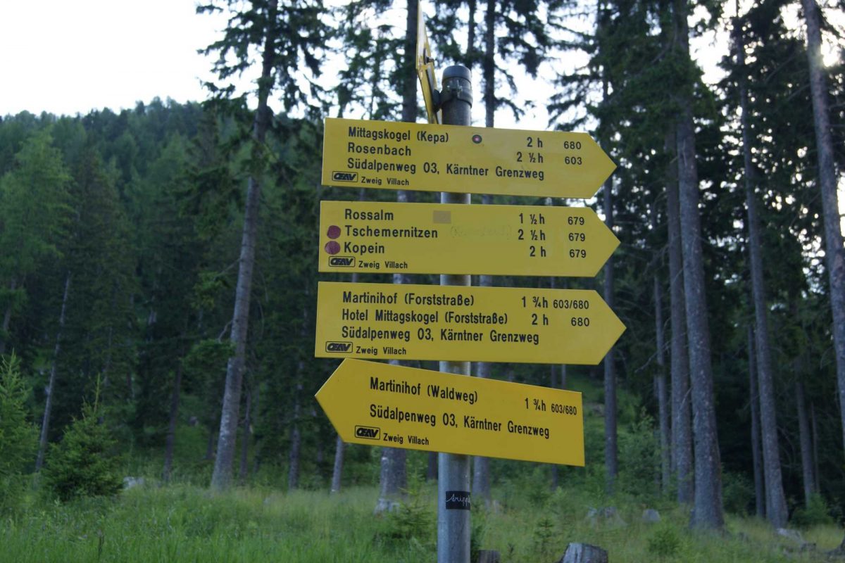 Wanderwegbeschilderung